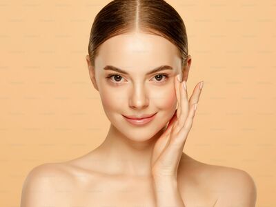 Woman enjoying a premium spa treatment to find the best spa type