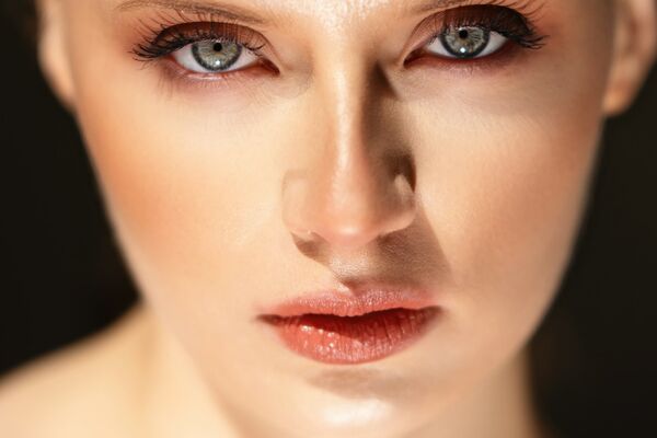 Botox cosmetic injection targeting glabellar lines